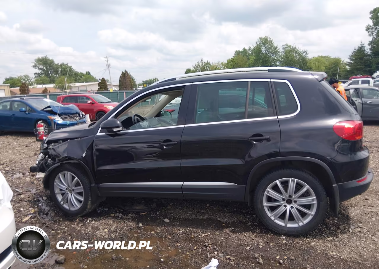 2012 Volkswagen Tiguan Se VIN:WVGBV7AX5CW541864 - 14