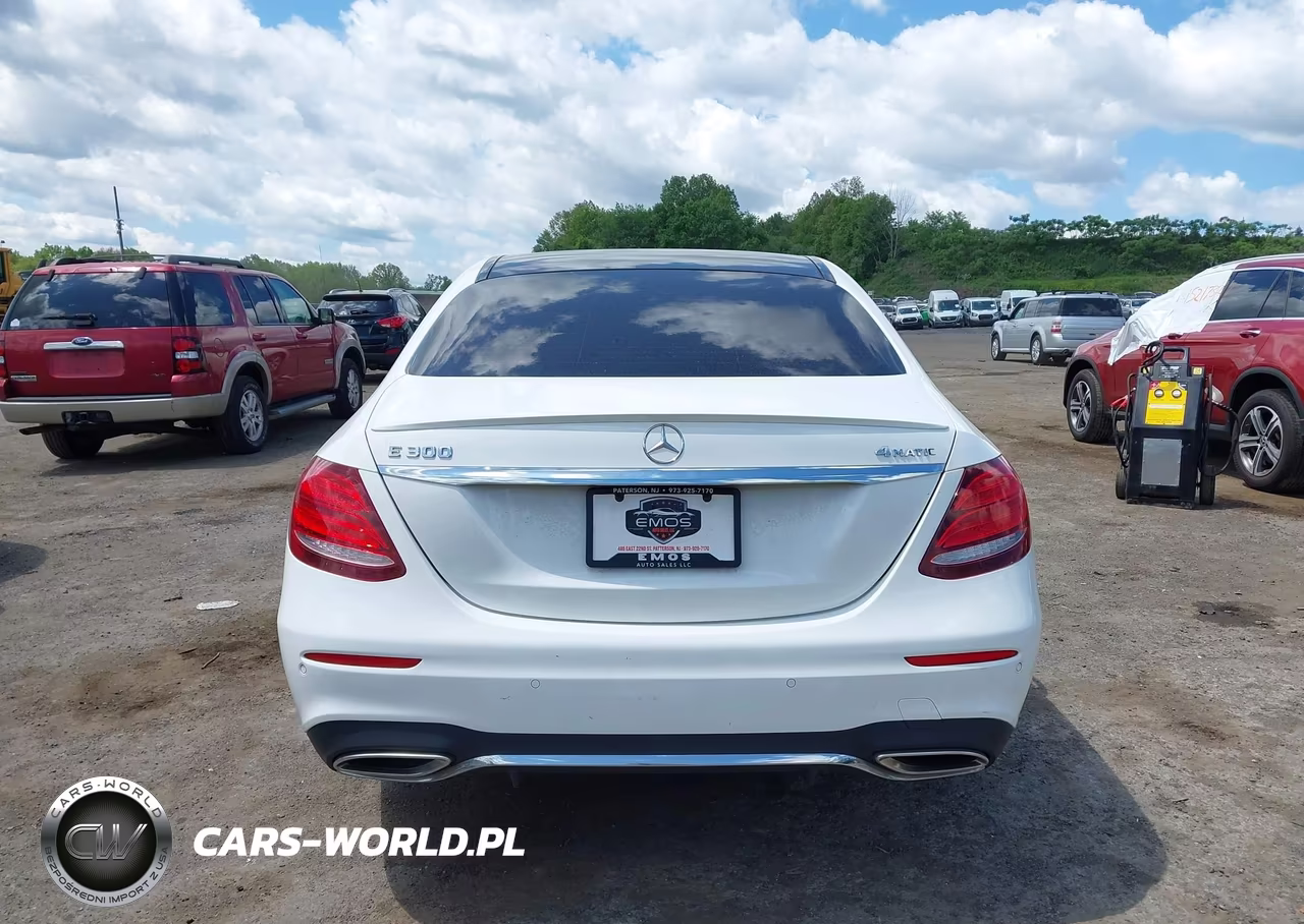 2017 Mercedes-Benz E 300 4Matic VIN:WDDZF4KB1HA101054 - 17