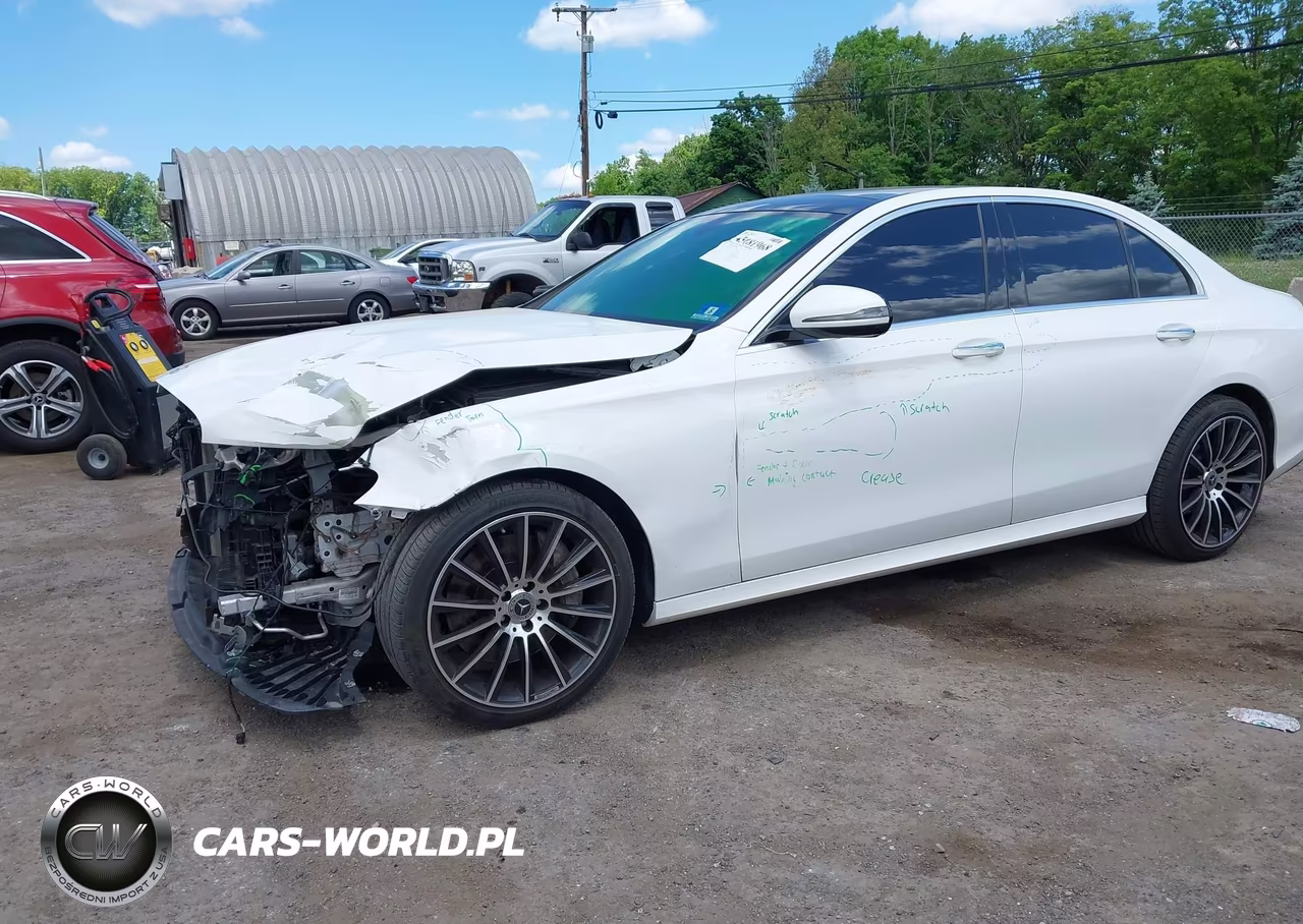 2017 Mercedes-Benz E 300 4Matic VIN:WDDZF4KB1HA101054 - 18