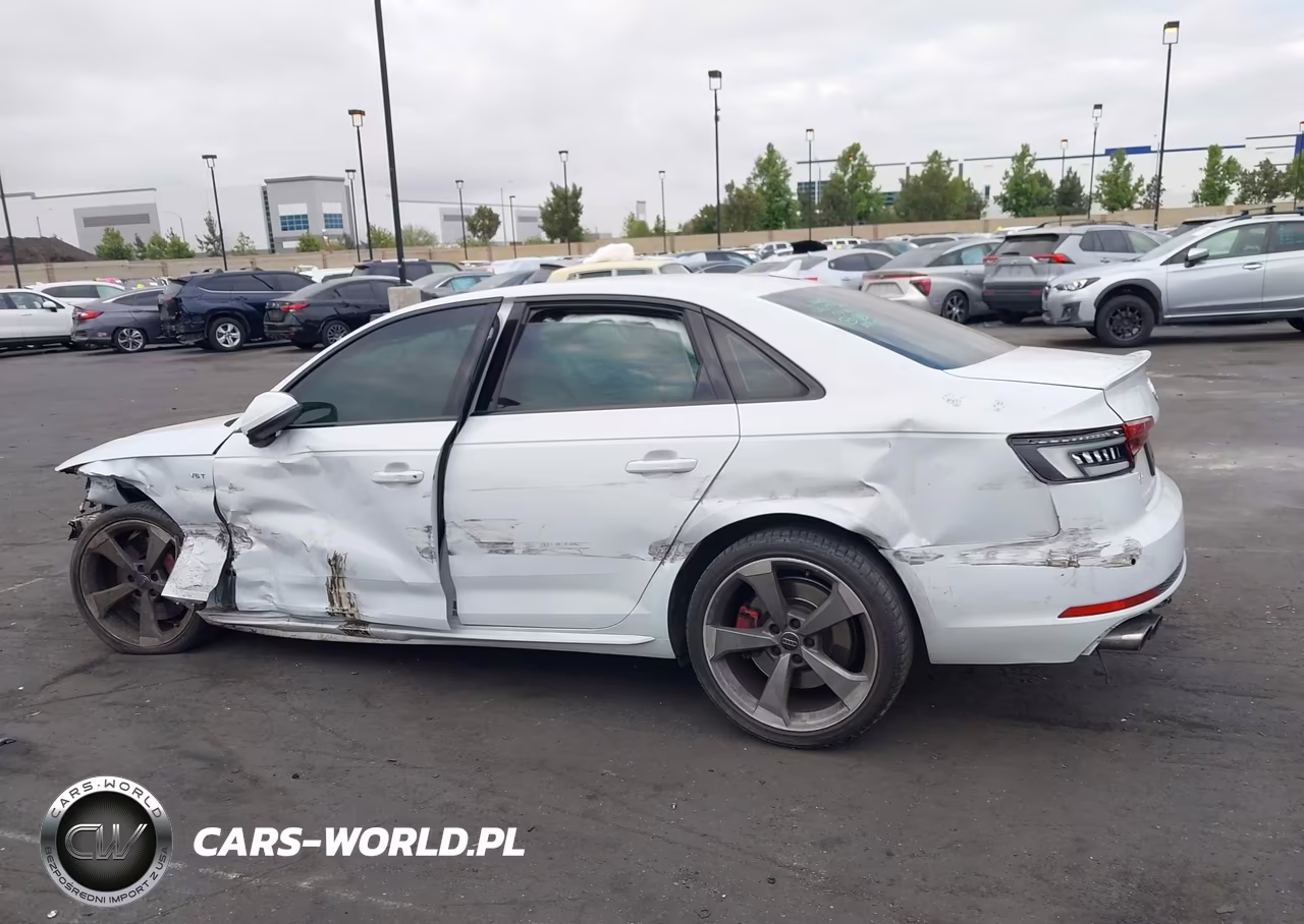 2018 Audi S4 3.0T Premium Plus VIN:WAUB4AF47JA197870 - 14