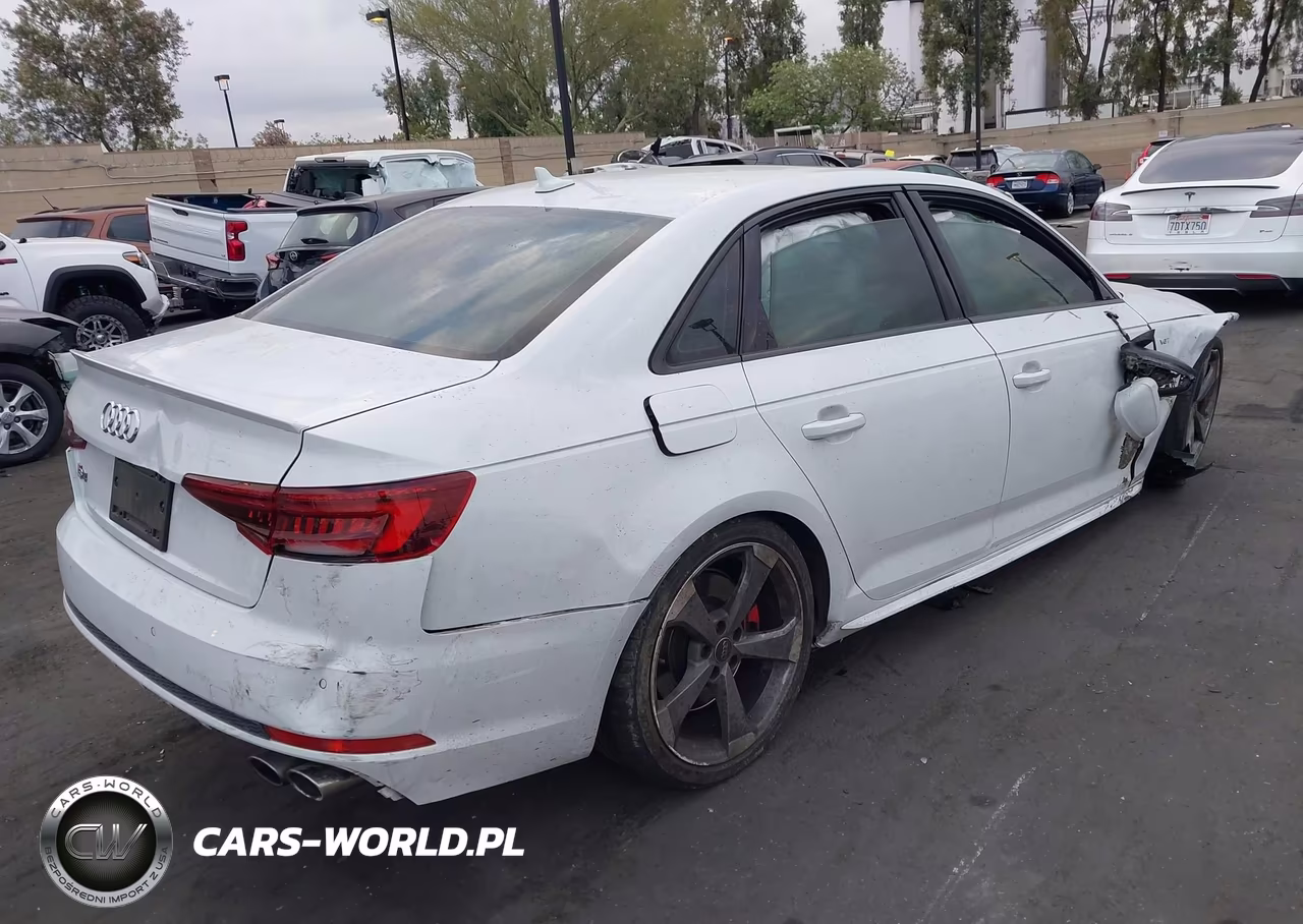 2018 Audi S4 3.0T Premium Plus VIN:WAUB4AF47JA197870 - 4