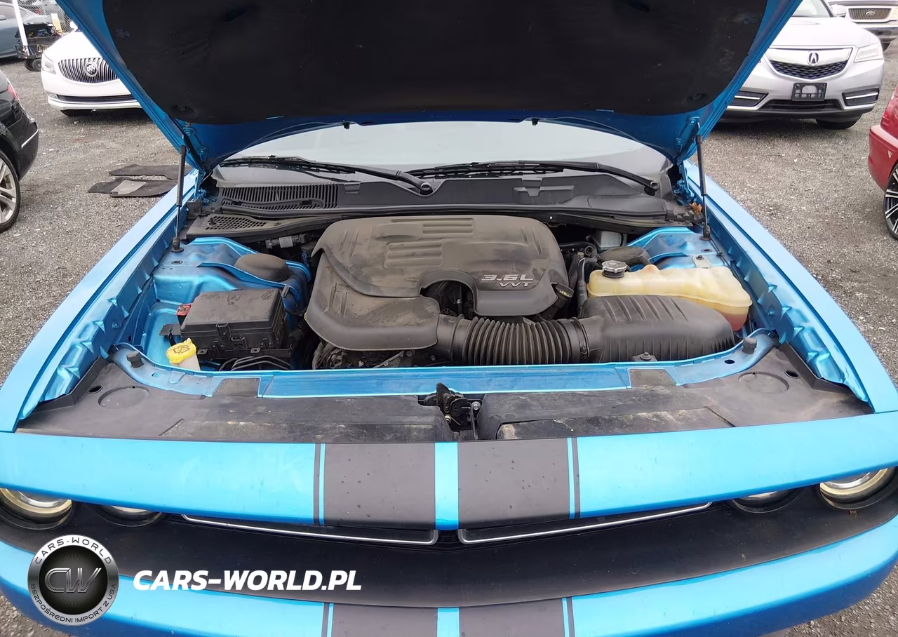2016 Dodge Challenger Sxt Plus VIN:2C3CDZAG6GH249995 - 10