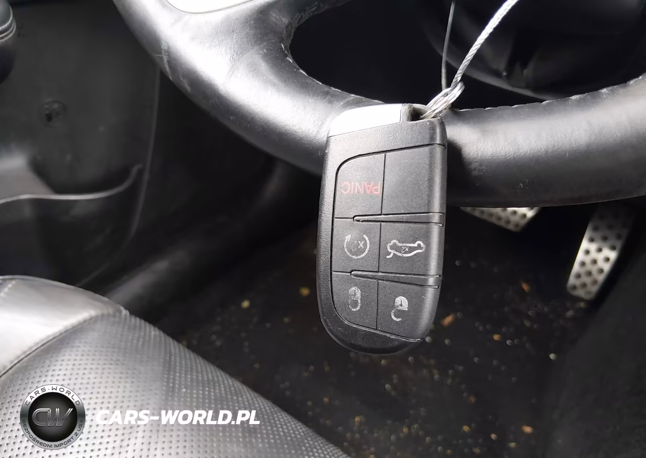 2016 Dodge Challenger Sxt Plus VIN:2C3CDZAG6GH249995 - 11