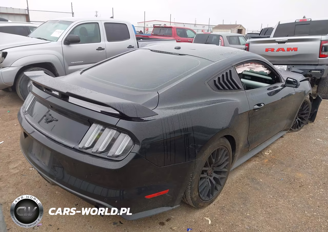2015 Ford Mustang Ecoboost VIN:1FA6P8TH5F5403186 - 4