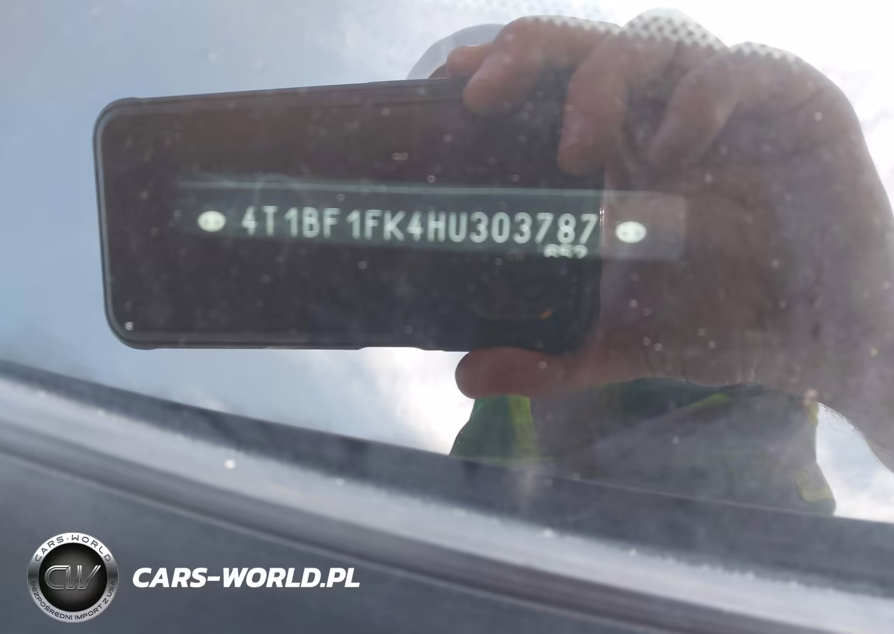 2017 Toyota Camry Se VIN:4T1BF1FK4HU303787 - 9