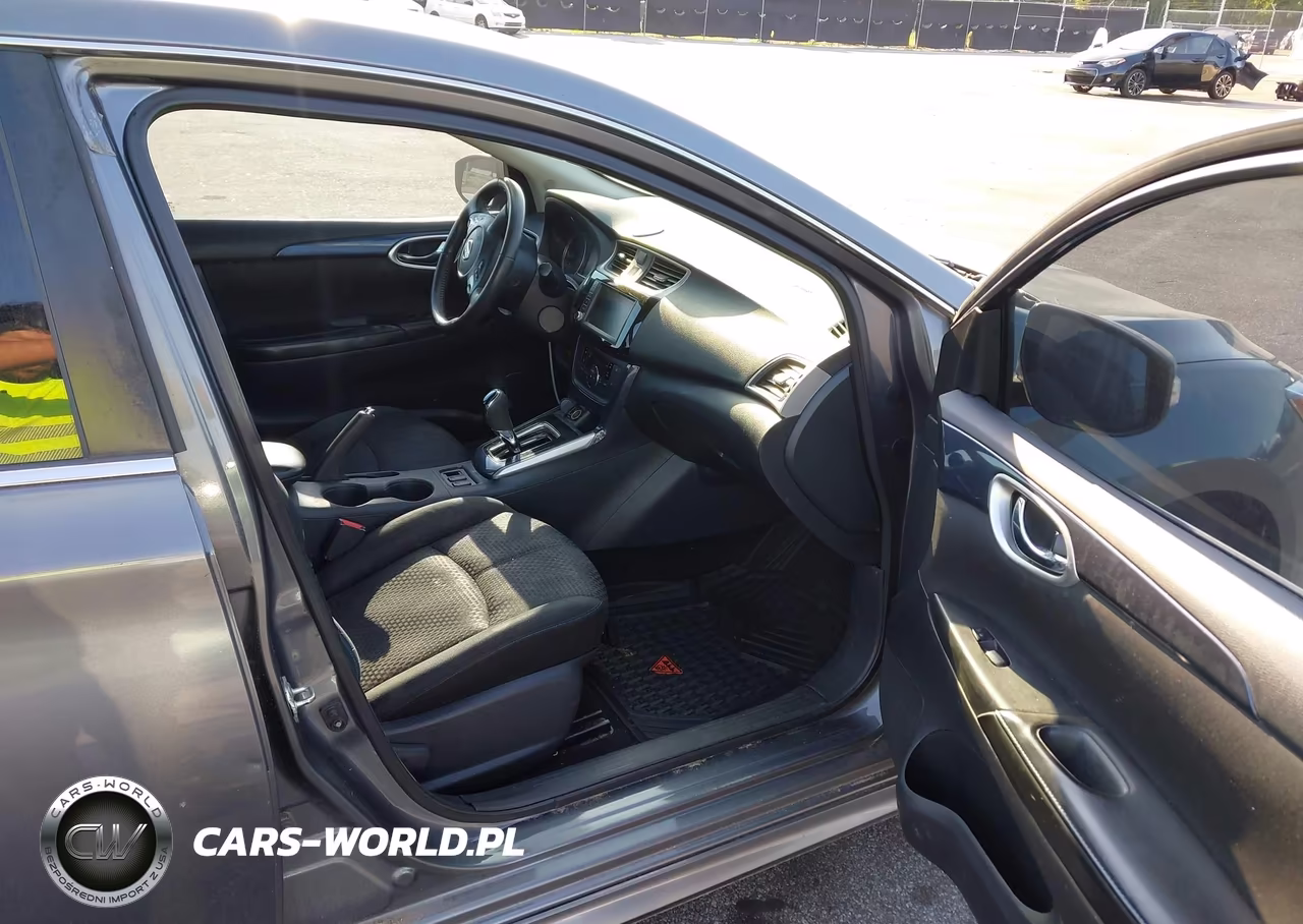 2019 Nissan Sentra Sr VIN:3N1AB7AP0KY362604 - 5