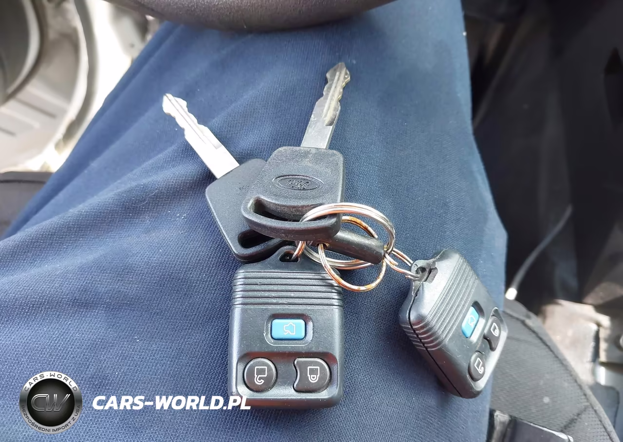 2023 Ford Police Interceptor Utility VIN:1FM5K8AB5PGA32535 - 11