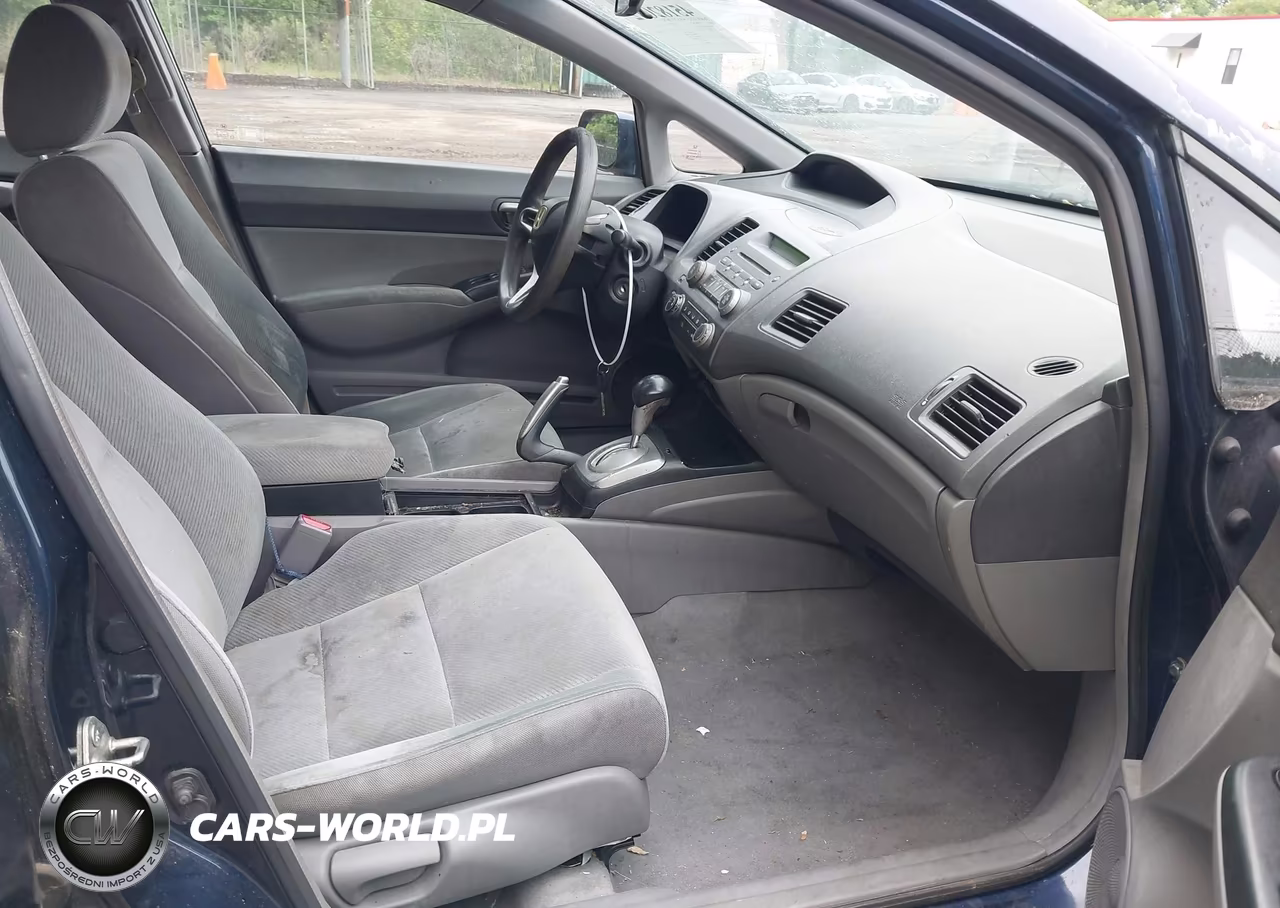 2010 Honda Civic Lx VIN:2HGFA1F5XAH551616 - 5