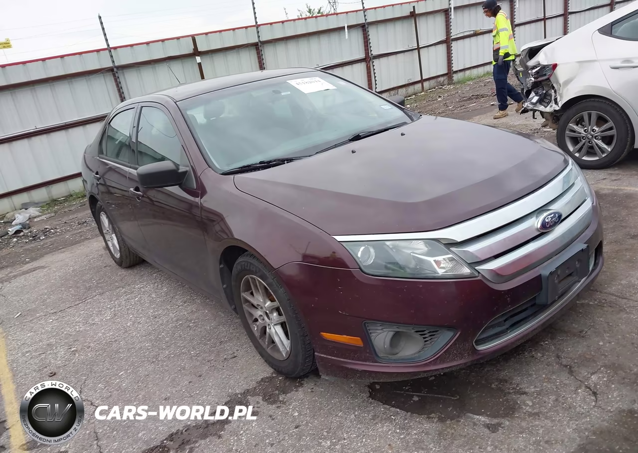 2011 Ford Fusion S