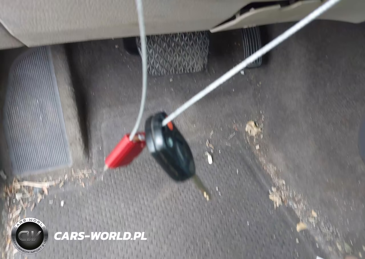 2011 Ford Fusion S VIN:3FAHP0GA0BR226819 - 11