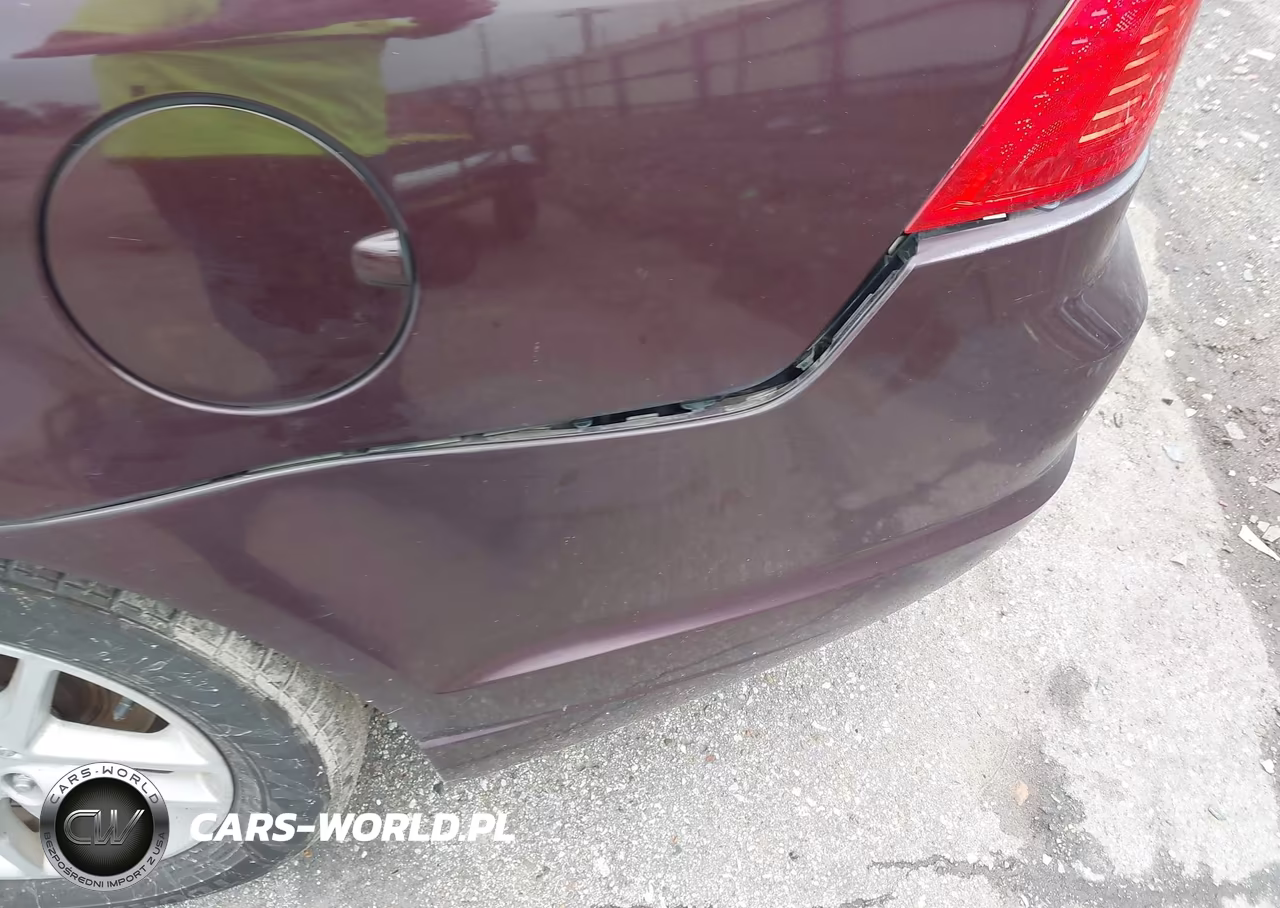 2011 Ford Fusion S VIN:3FAHP0GA0BR226819 - 6