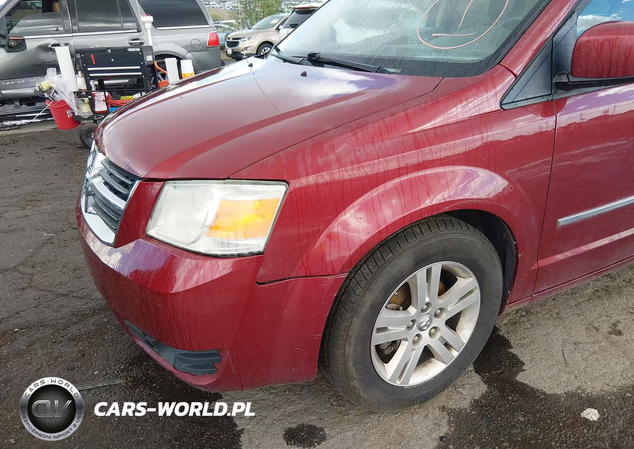 2010 Dodge Grand Caravan Crew VIN:2D4RN6DX2AR420047 - 6