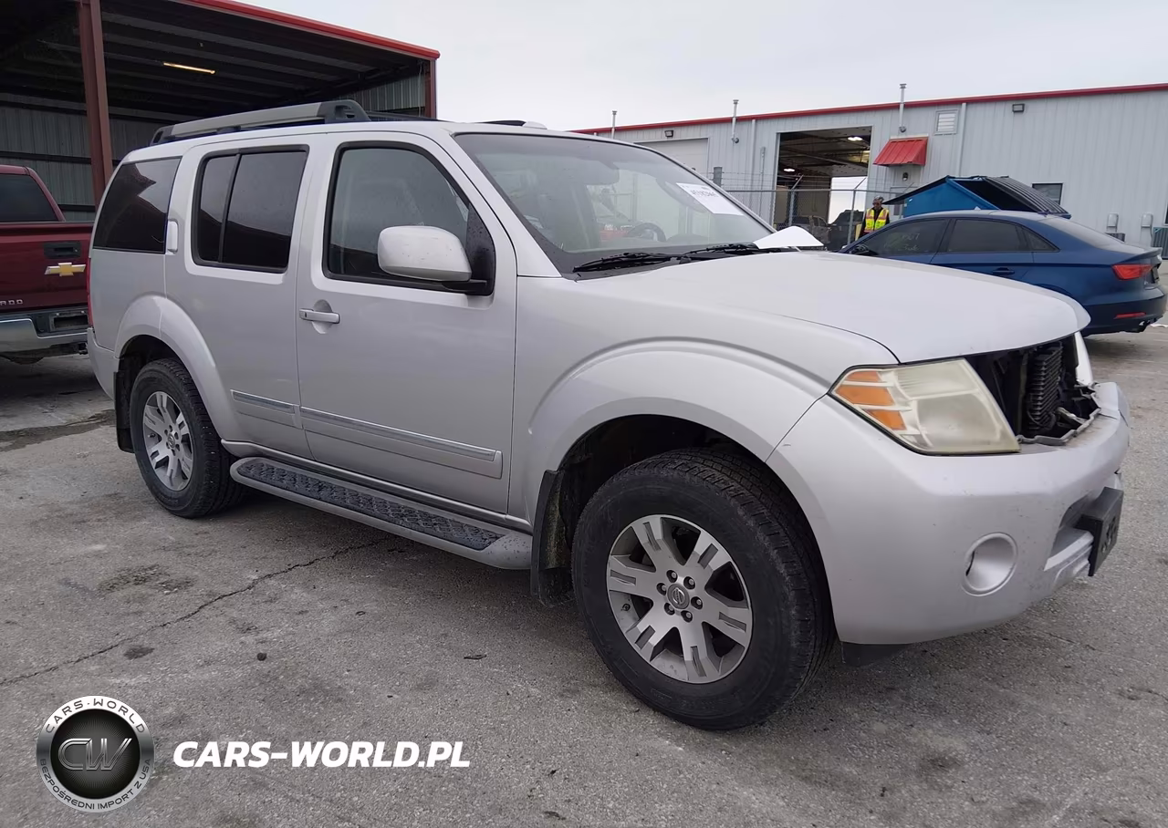 2012 Nissan Pathfinder Silver