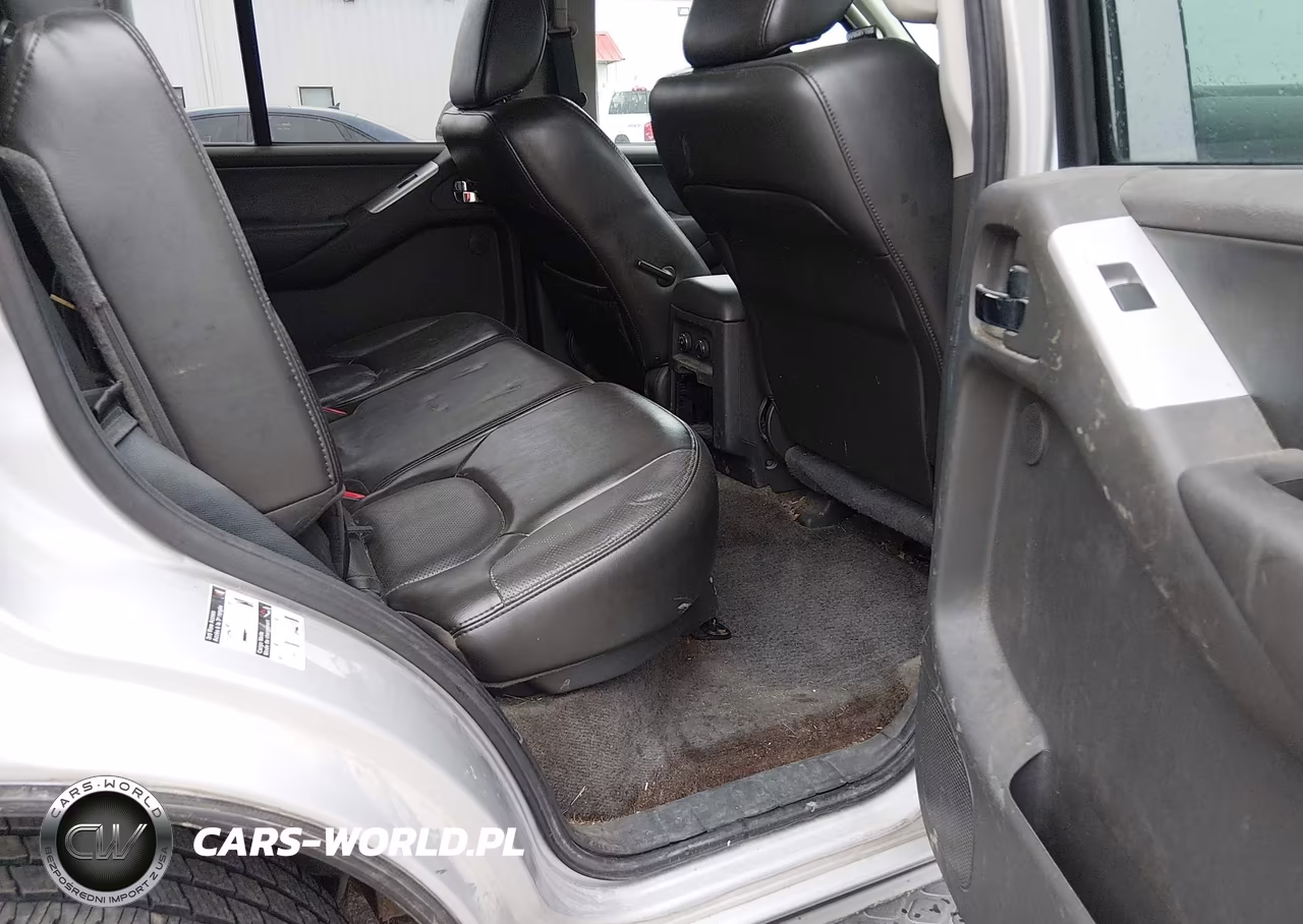 2012 Nissan Pathfinder Silver VIN:5N1AR1NB2CC628893 - 8