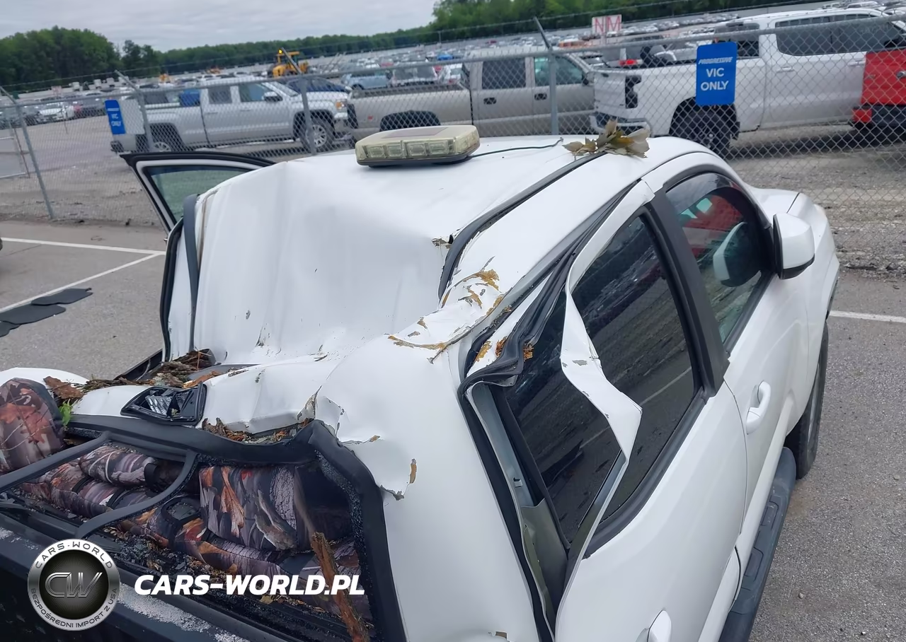 2019 Toyota Tacoma Sr V6 VIN:3TMCZ5AN4KM191674 - 6