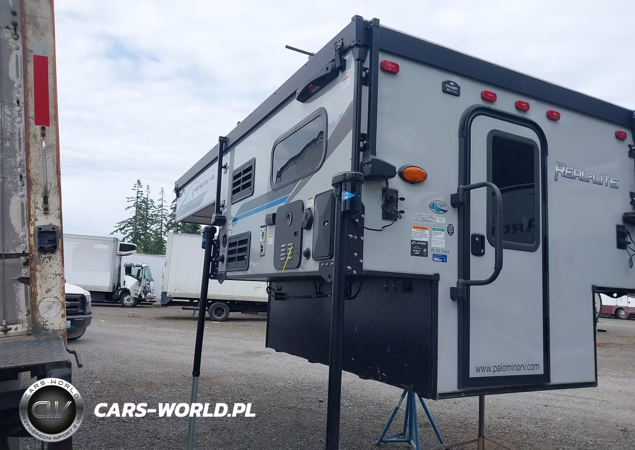 2023 Palomino Real-Lite VIN:4X4SRC603PN118221 - 3