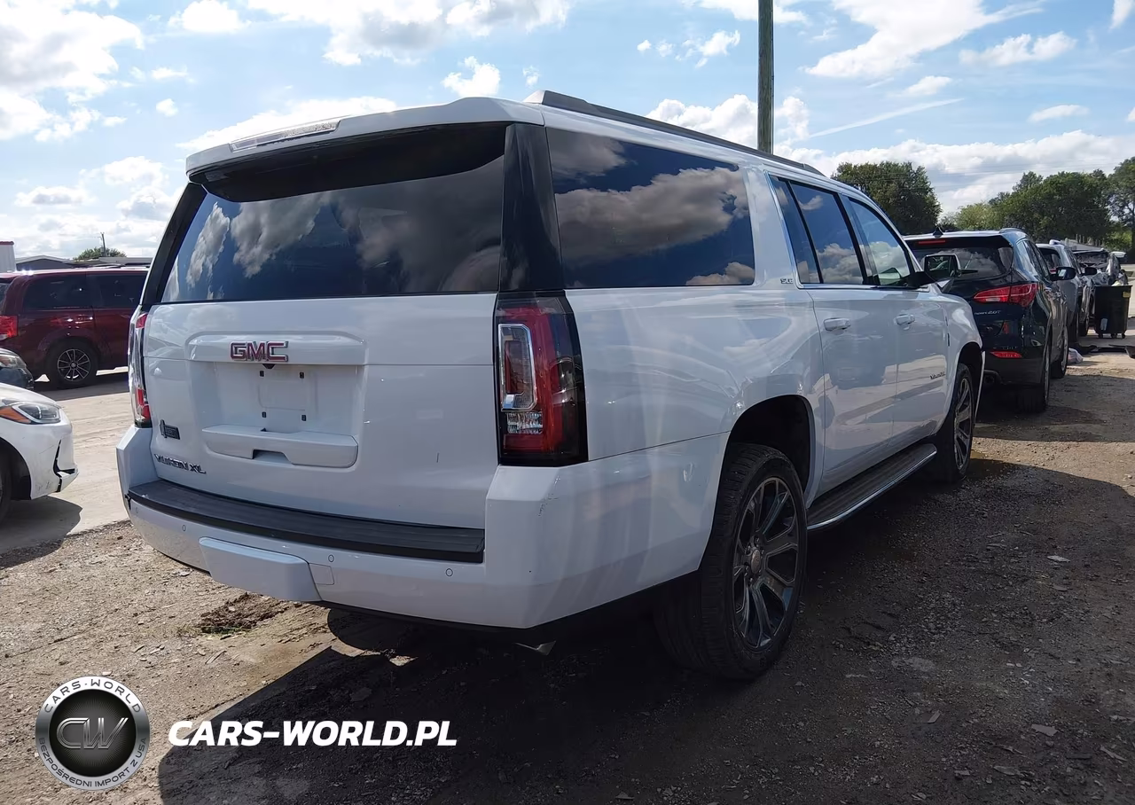 2016 GMC Yukon Xl Sle VIN:1GKS1FKCXGR328701 - 4