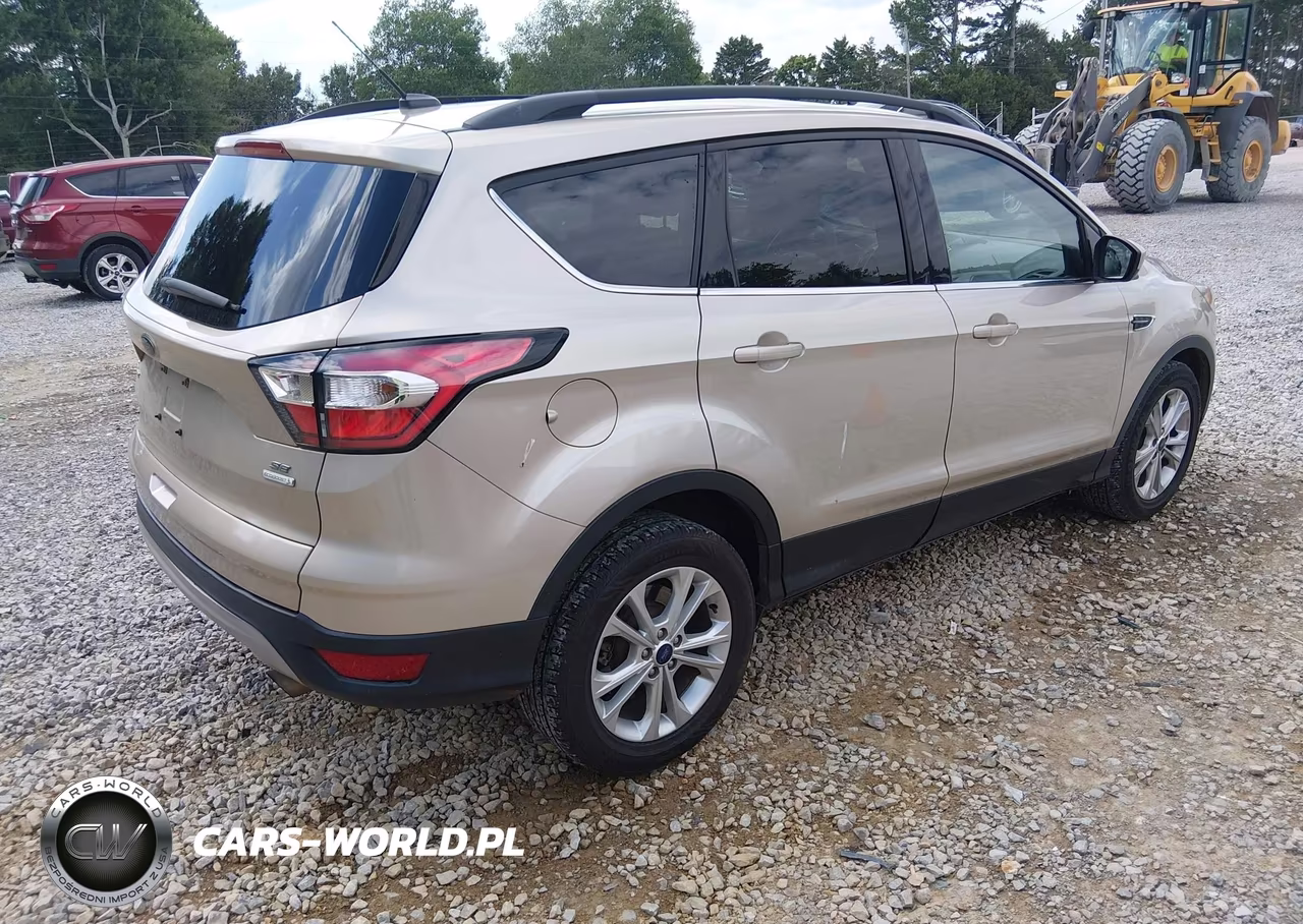 2017 Ford Escape Se VIN:1FMCU0GD0HUD04620 - 4