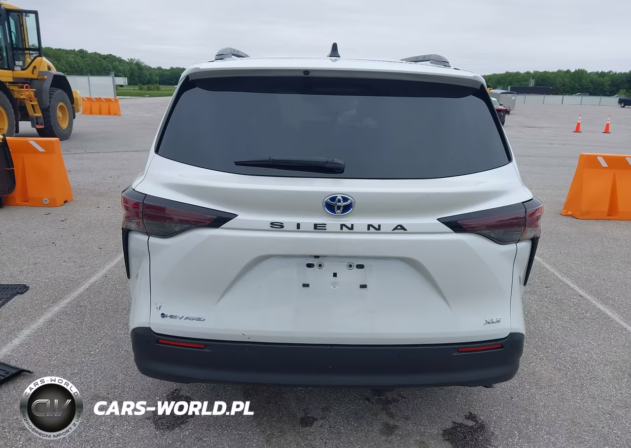 2025 Toyota Sienna Xle VIN:5TDJSKFC2SS160103 - 16