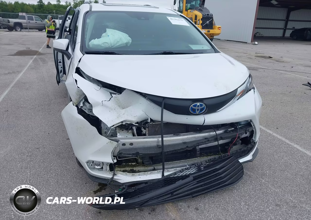 2025 Toyota Sienna Xle VIN:5TDJSKFC2SS160103 - 6