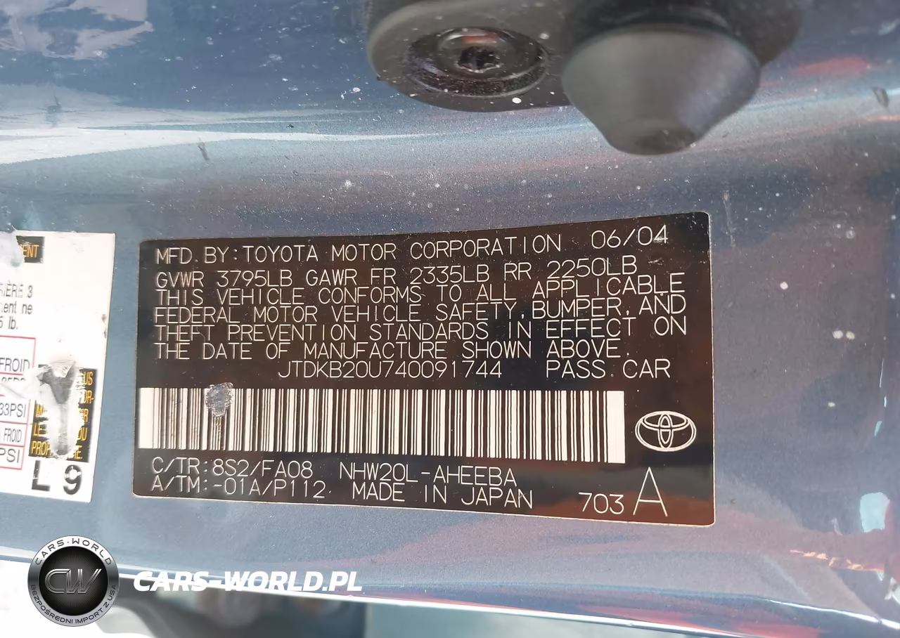 2004 Toyota Prius VIN:JTDKB20U740091744 - 9