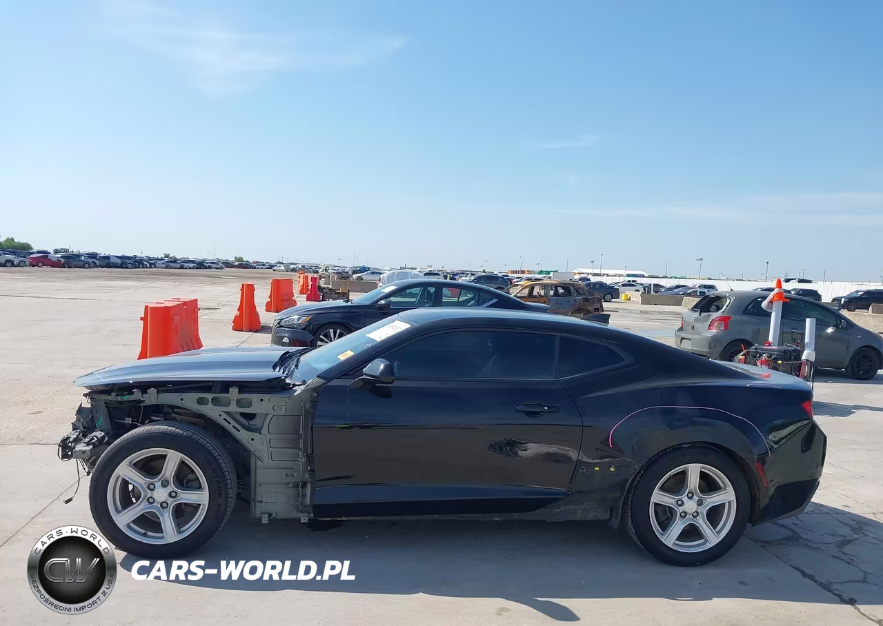2018 Chevrolet Camaro 1Lt VIN:1G1FB1RX7J0146657 - 15