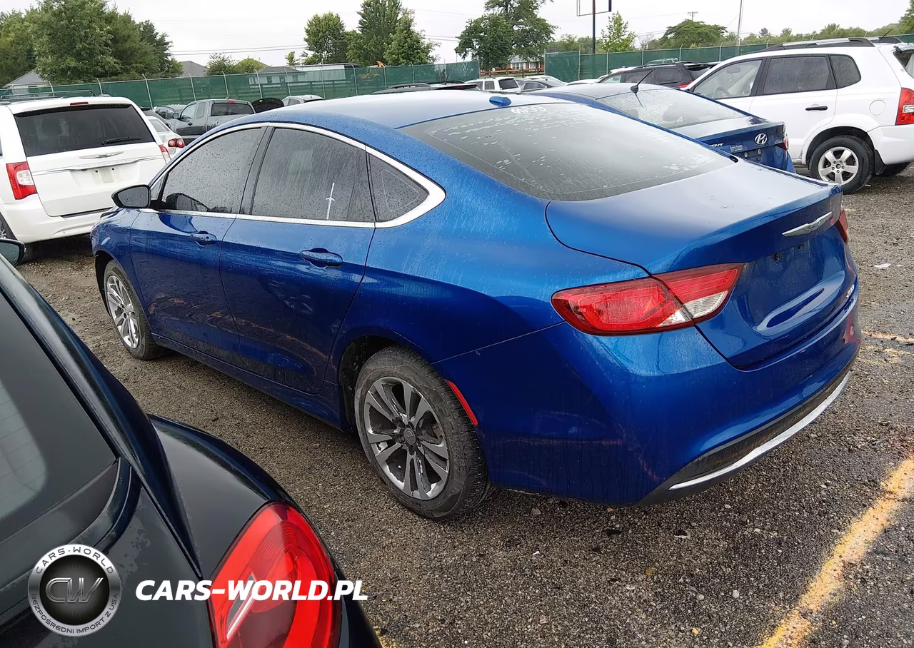 2016 Chrysler 200 Limited VIN:1C3CCCAB4GN129317 - 3