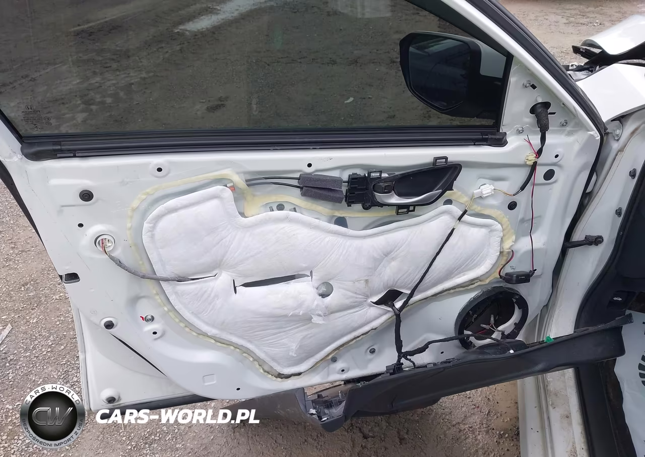 2019 Honda Civic Lx VIN:2HGFC2F63KH521190 - 19