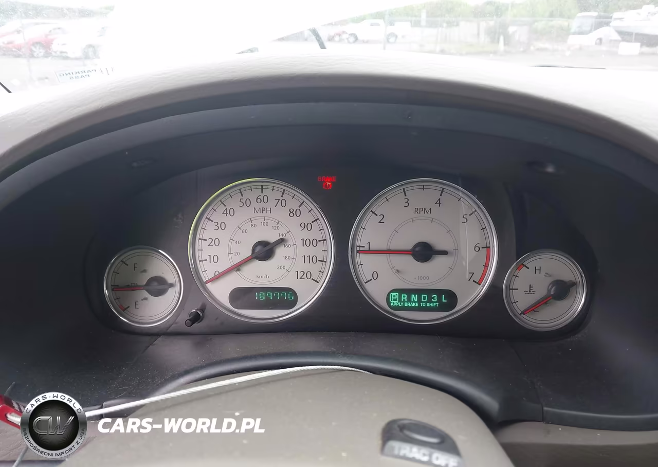 2005 Chrysler Town & Country Limited VIN:2C8GP64L85R156042 - 7