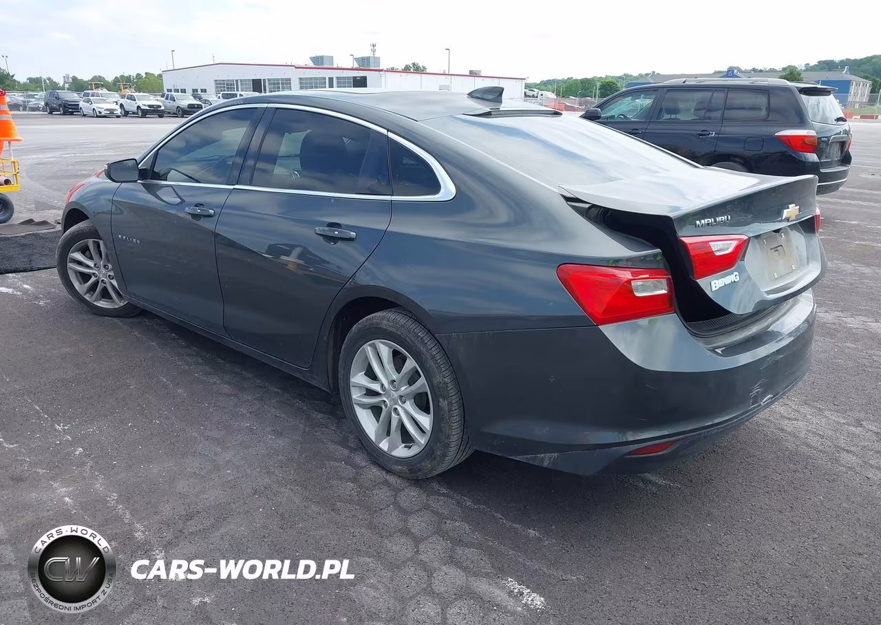 2018 Chevrolet Malibu Lt VIN:1G1ZD5ST1JF123233 - 3