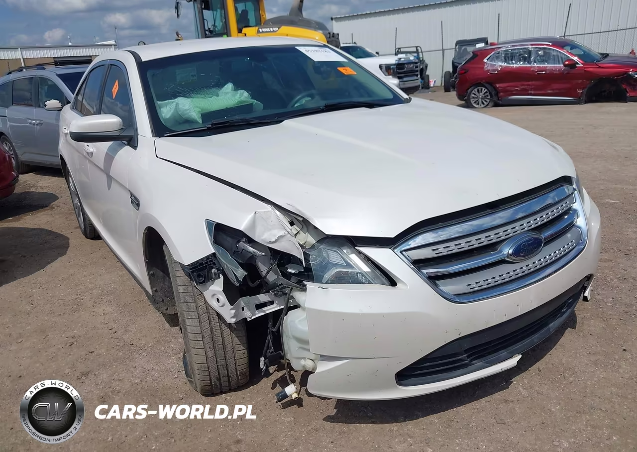2010 Ford Taurus Sel