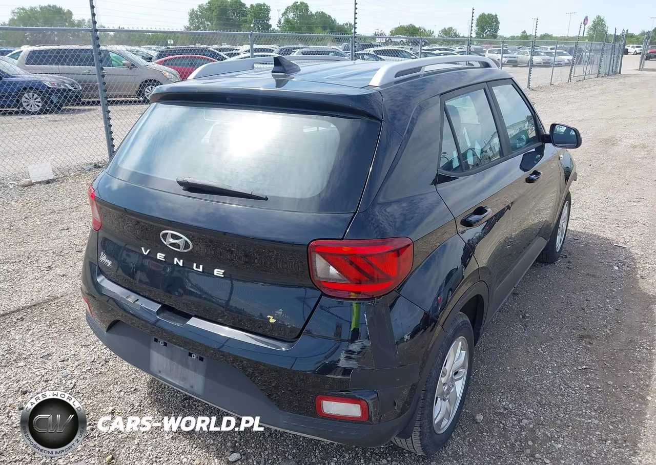2020 Hyundai Venue Sel VIN:KMHRC8A37LU029767 - 4