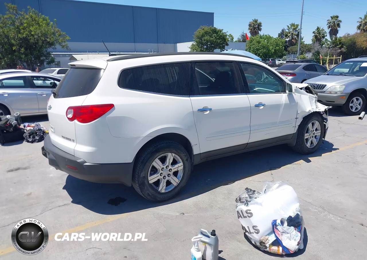 2012 Chevrolet Traverse 1Lt VIN:1GNKVGED7CJ122262 - 4