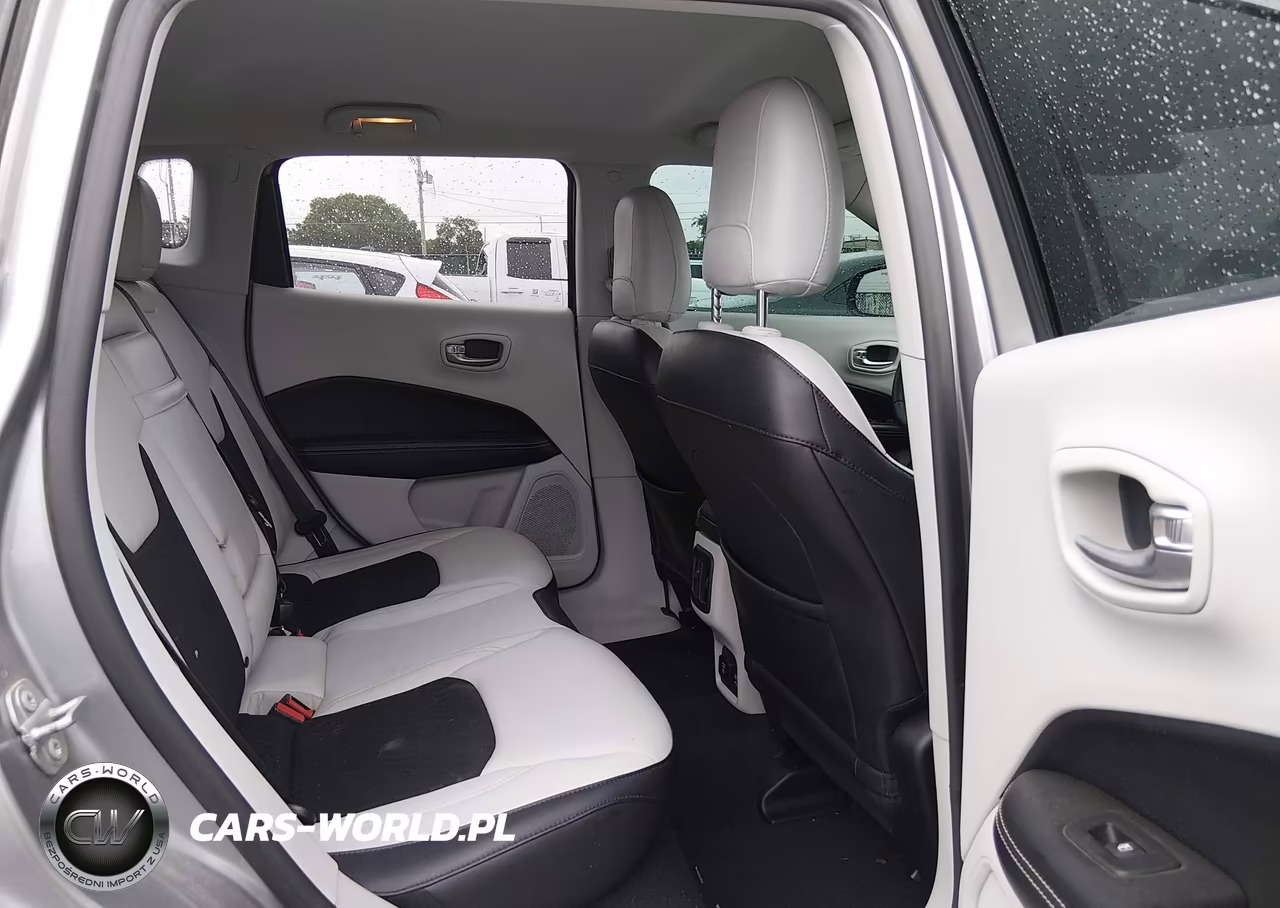 2018 Jeep Compass Latitude Fwd VIN:3C4NJCBB9JT108625 - 8