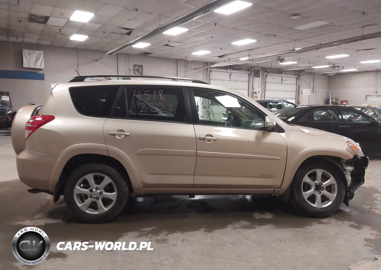 2010 Toyota Rav4 Limited V6 VIN:JTMDK4DV8AD011833 - 13