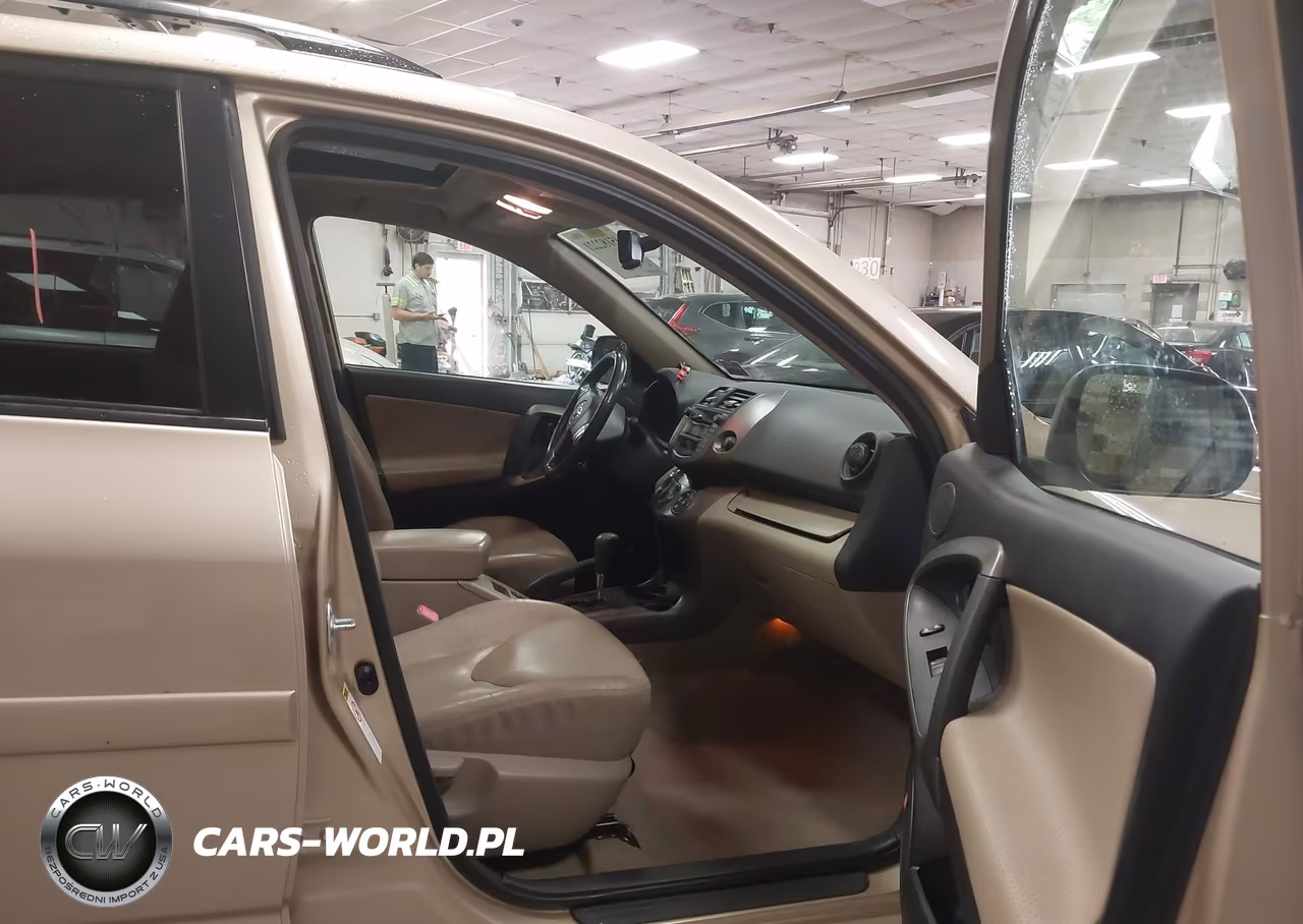 2010 Toyota Rav4 Limited V6 VIN:JTMDK4DV8AD011833 - 5