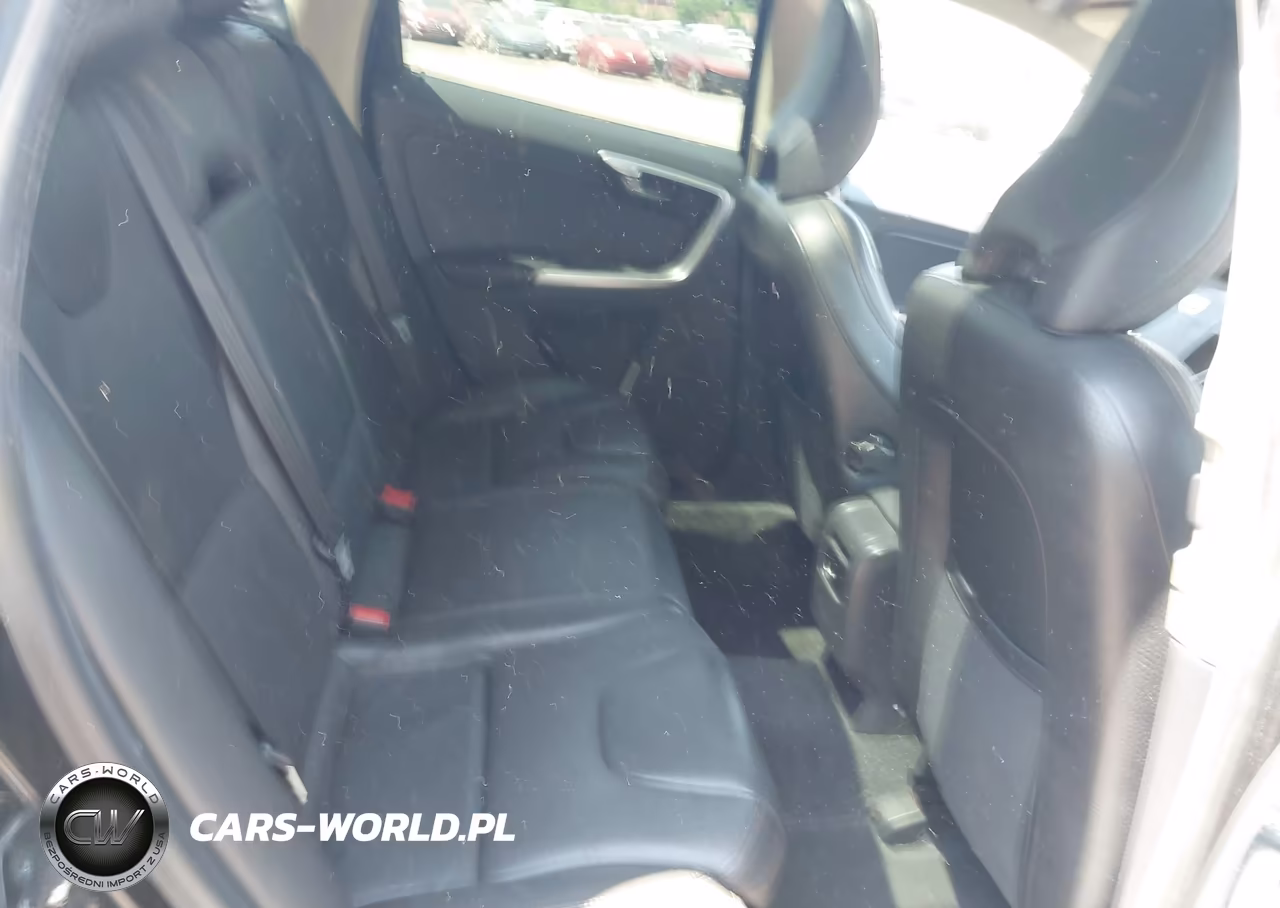 2010 Volvo Xc60 3.2 VIN:YV4960DZ3A2085479 - 8