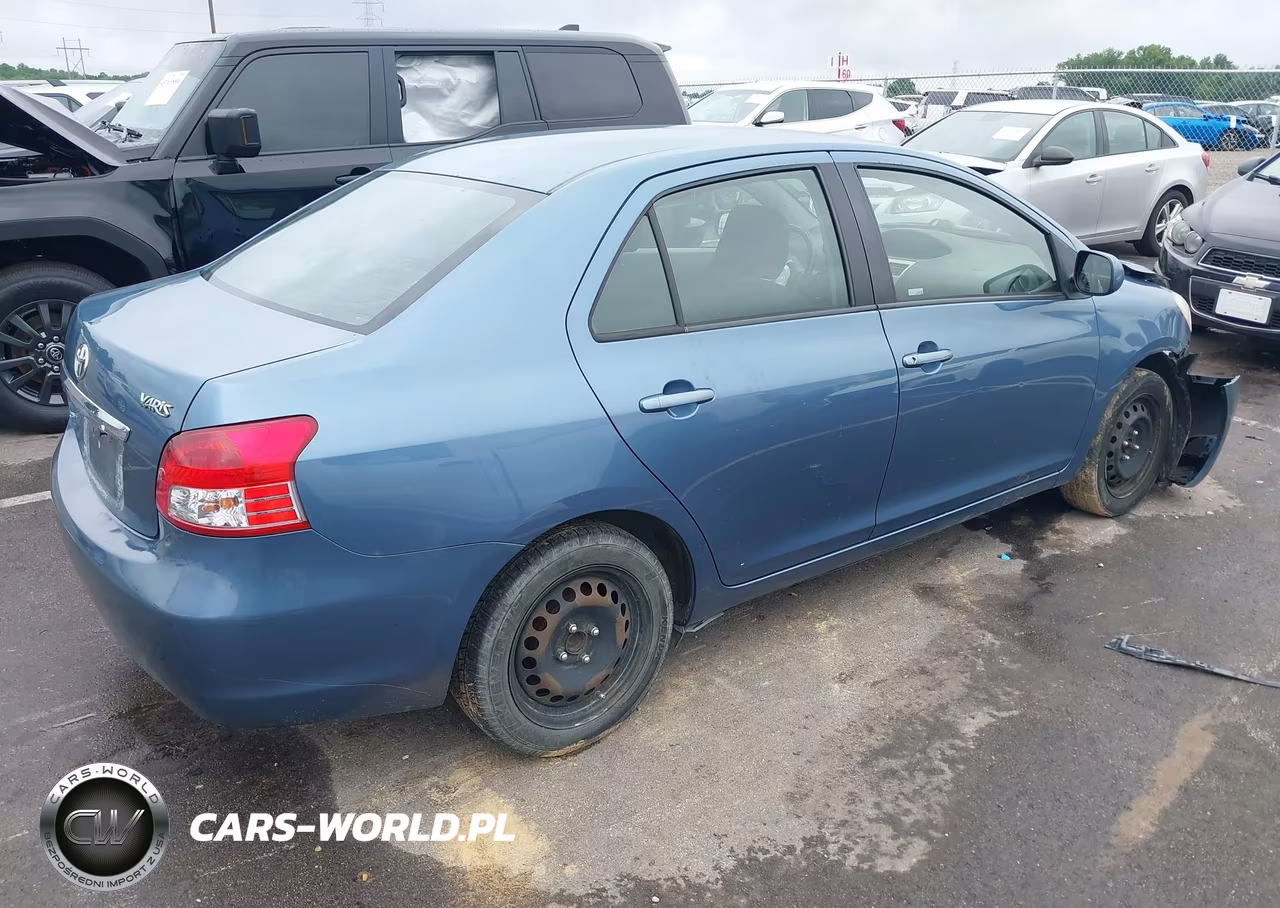 2012 Toyota Yaris VIN:JTDBT4K35CL020651 - 4