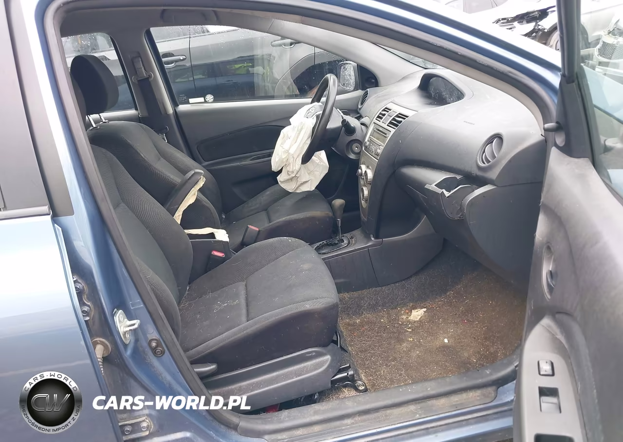 2012 Toyota Yaris VIN:JTDBT4K35CL020651 - 5
