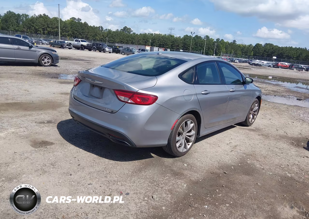 2015 Chrysler 200 S VIN:1C3CCCBBXFN732933 - 4