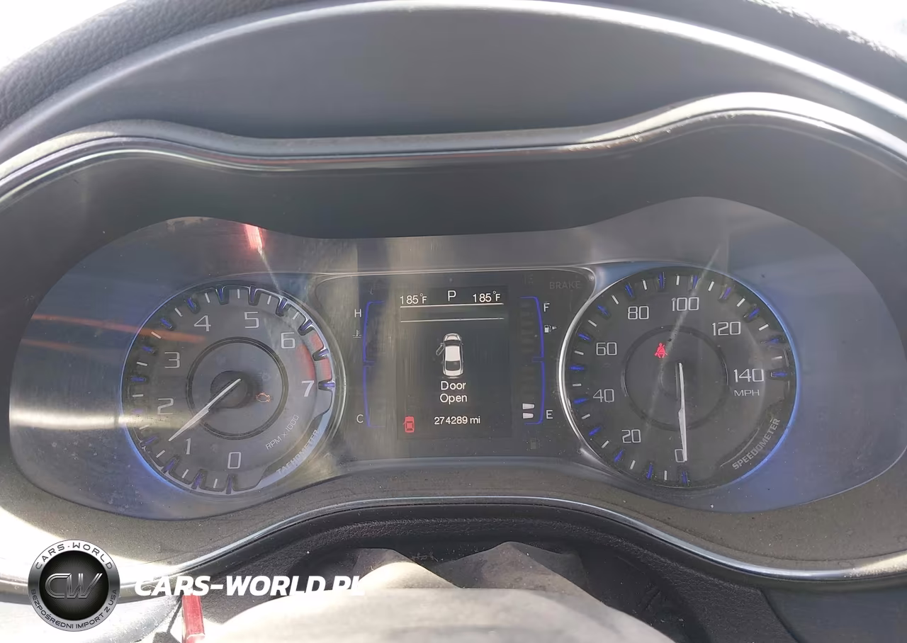 2015 Chrysler 200 S VIN:1C3CCCBBXFN732933 - 7