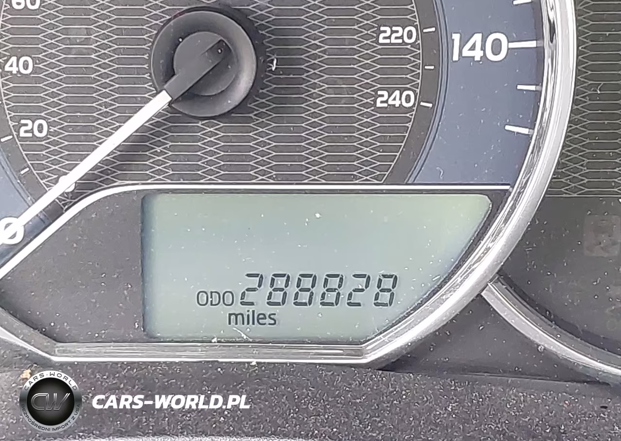 2016 Toyota Corolla Le VIN:5YFBURHE5GP566205 - 15