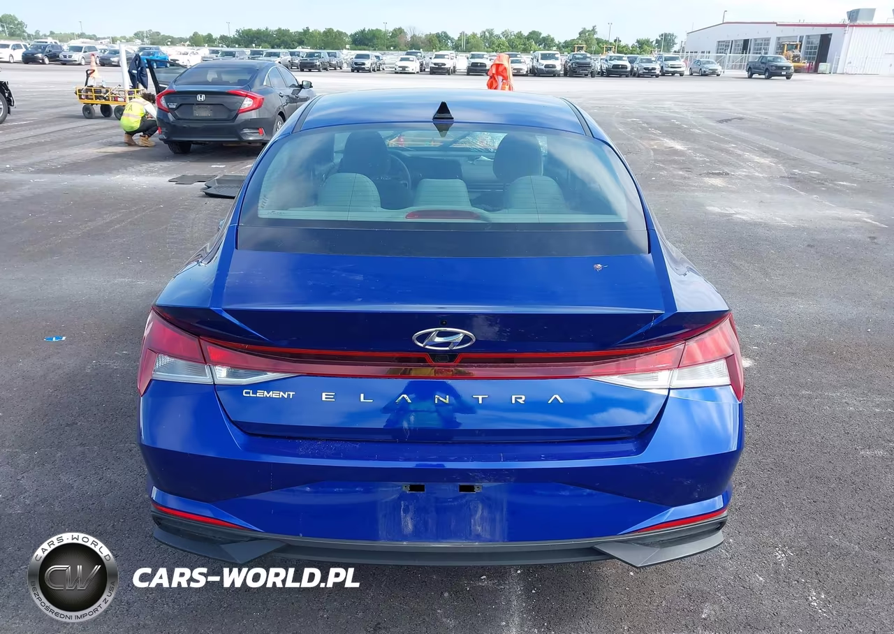 2022 Hyundai Elantra Sel VIN:5NPLM4AG8NH070232 - 17