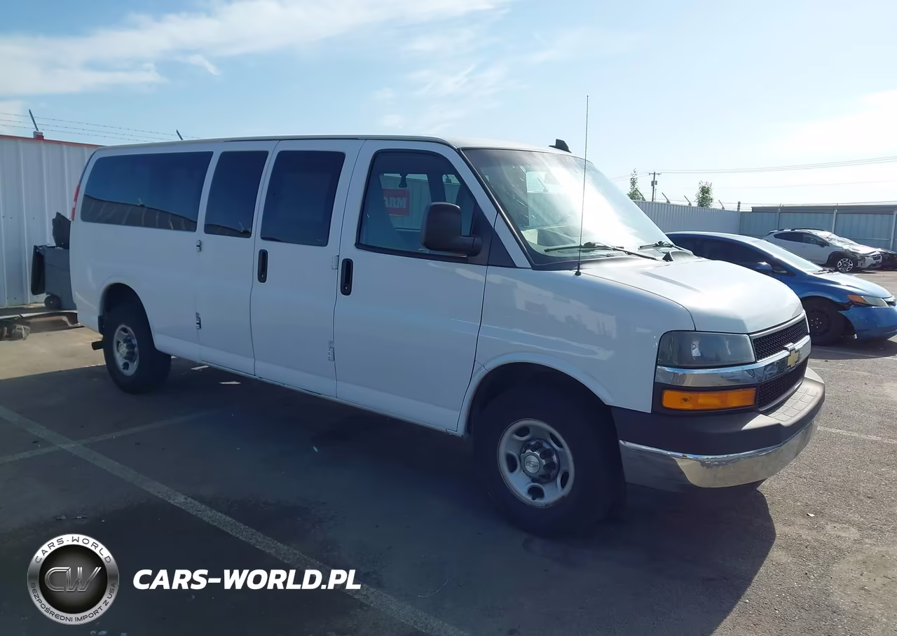 2018 Chevrolet Express 3500 Lt – zdjęcie 1 z 17
