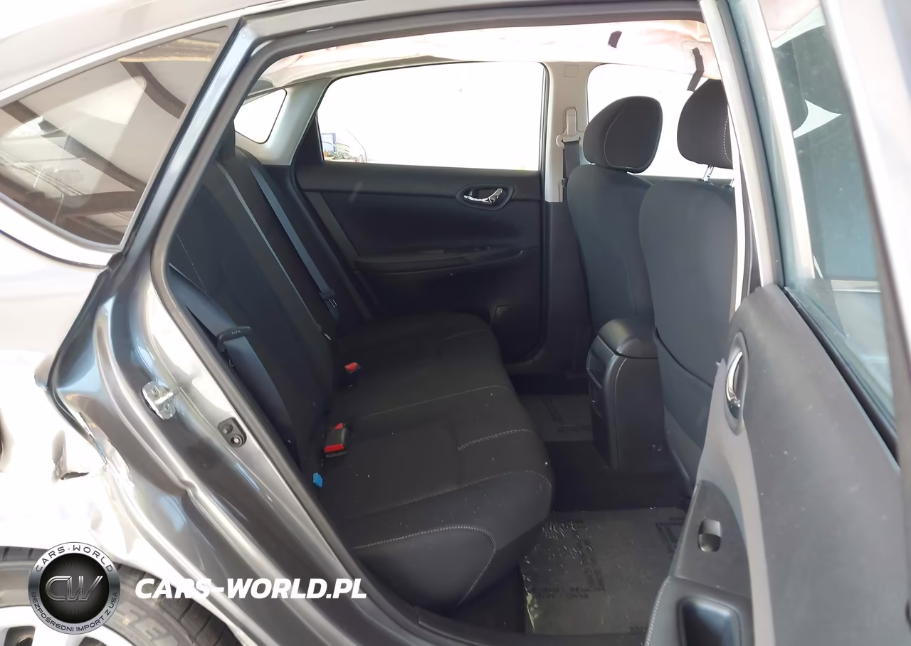2018 Nissan Sentra S VIN:3N1AB7AP0JY315149 - 8
