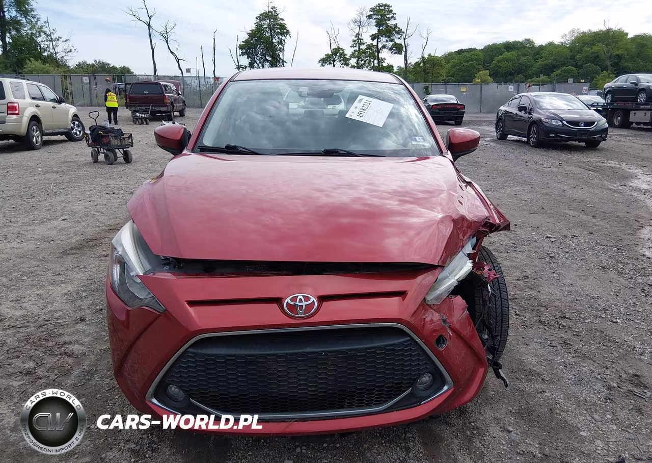 2019 Toyota Yaris Le VIN:3MYDLBYV1KY519055 - 12