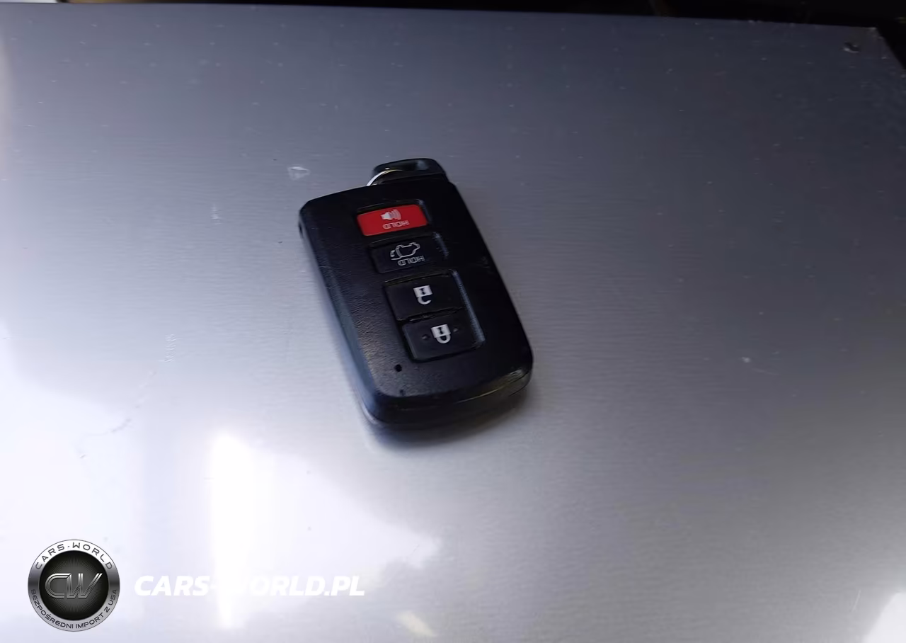 2018 Toyota Rav4 Hybrid Limited VIN:JTMDJREVXJD170948 - 11