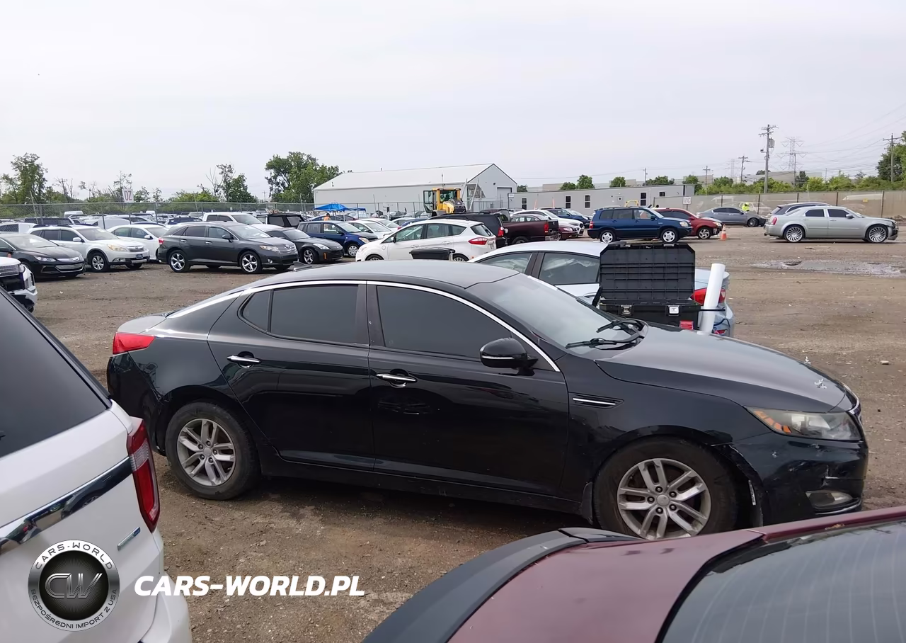 2013 Kia Optima Lx VIN:5XXGM4A79DG218870 - 13