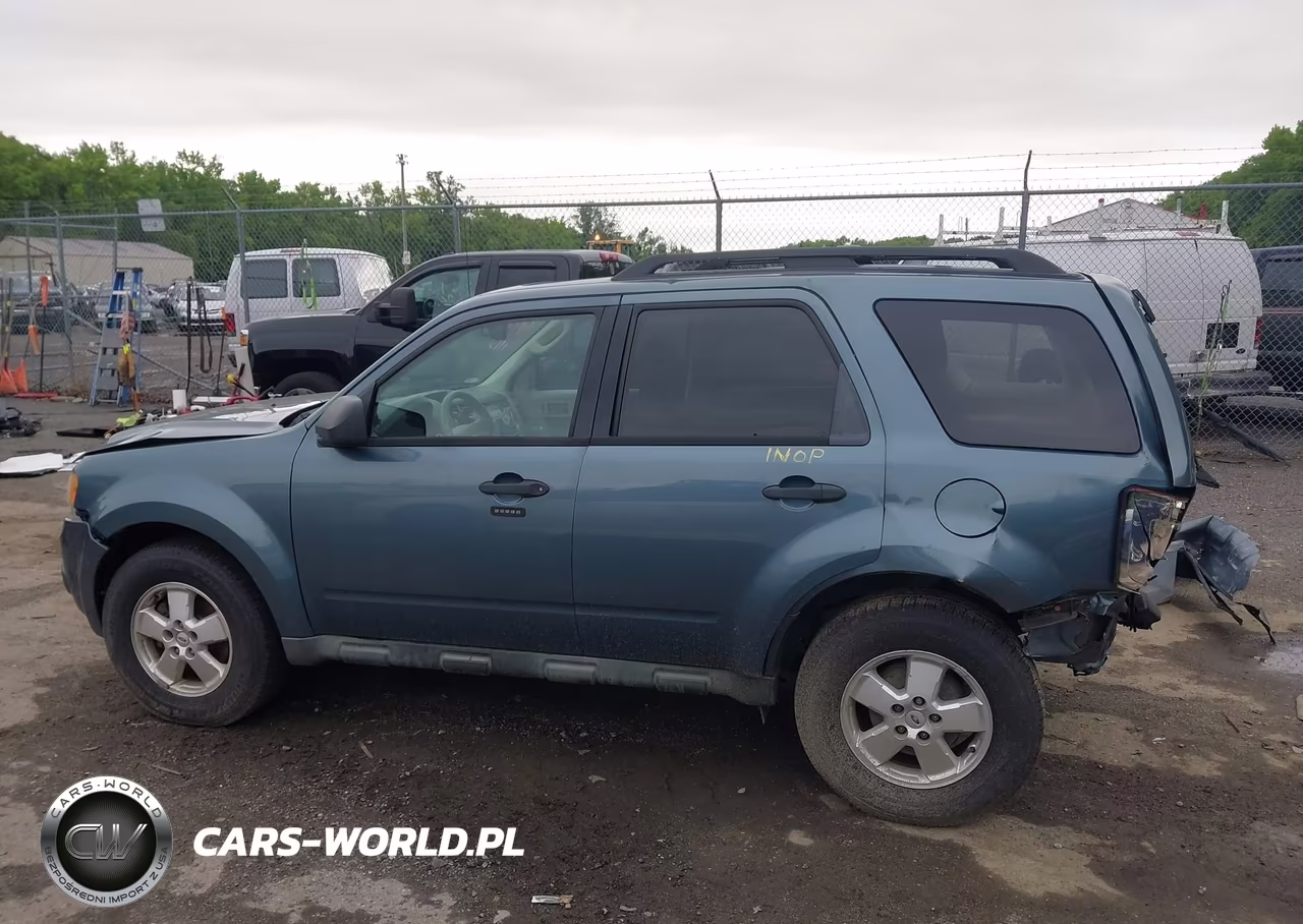 2011 Ford Escape Xlt VIN:1FMCU0D72BKC25628 - 14