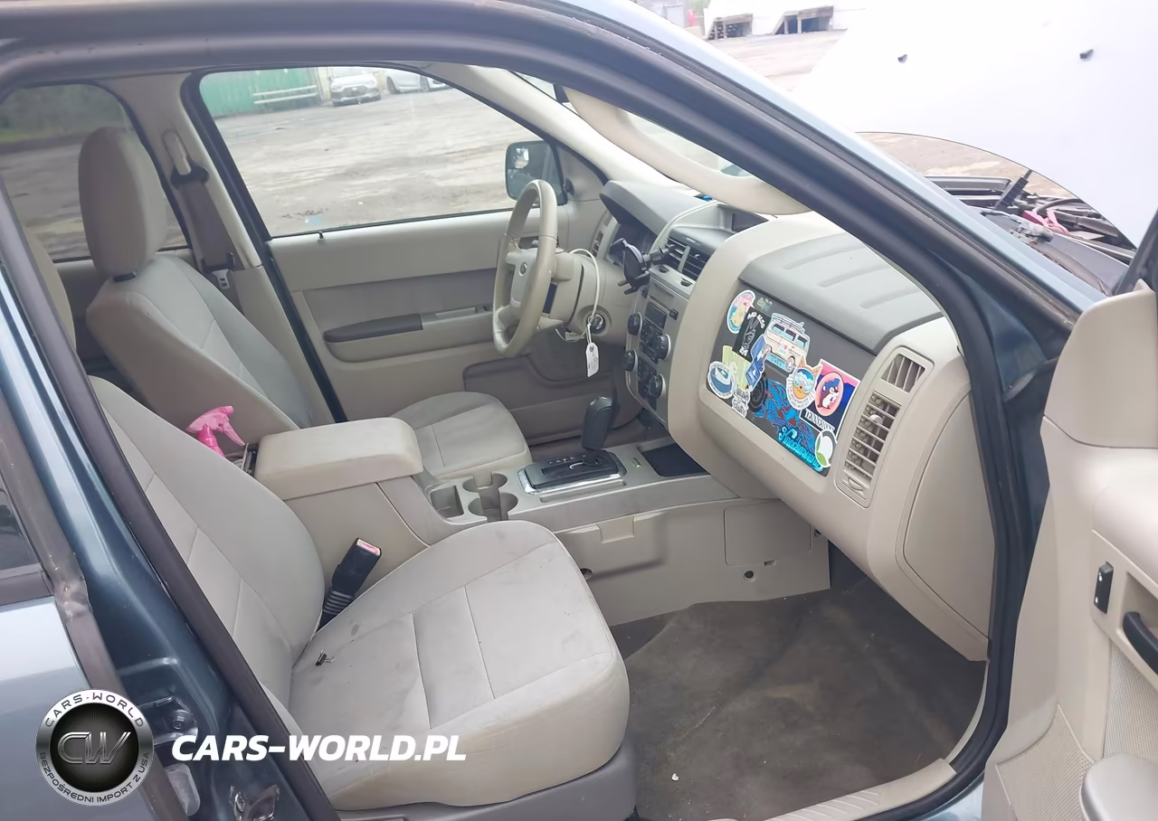 2011 Ford Escape Xlt VIN:1FMCU0D72BKC25628 - 5